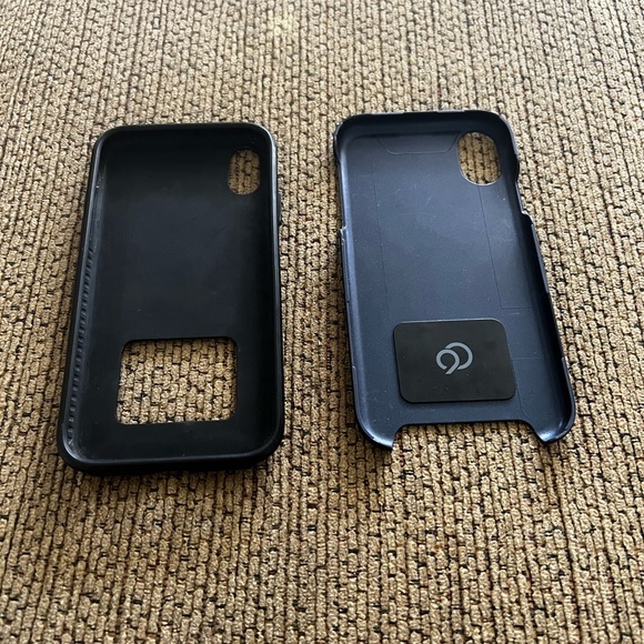 iPhone XR cases - Picture 2 of 5